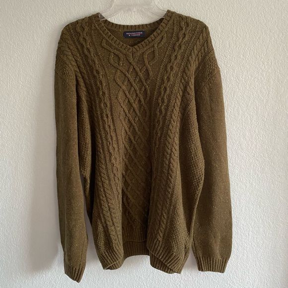 Roundtree & Yorke Other - Roundtree & Yorke V-neck Cable Knit Sweater Men’s XL